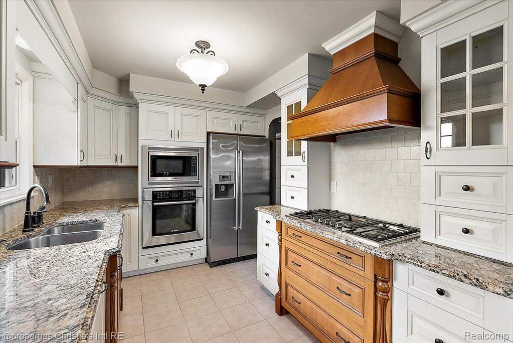 3 Bedroom Single Family Home/House's Image 26