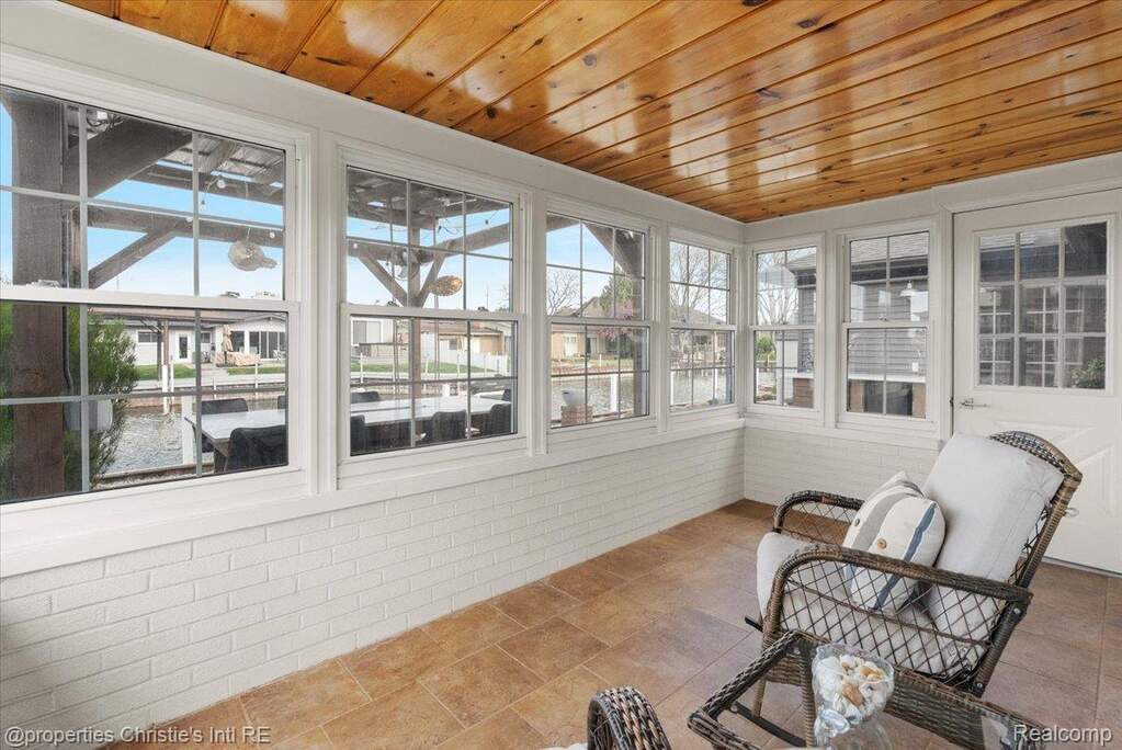 3 Bedroom Single Family Home/House's Image 34