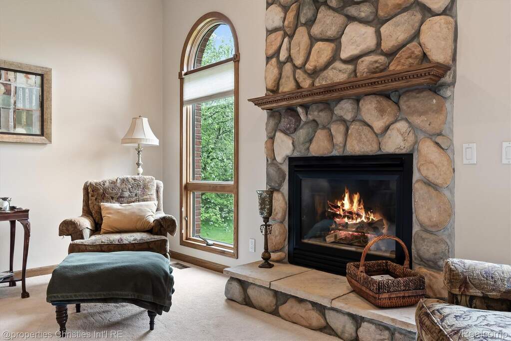 3 Bedroom Single Family Home/House's Image 13