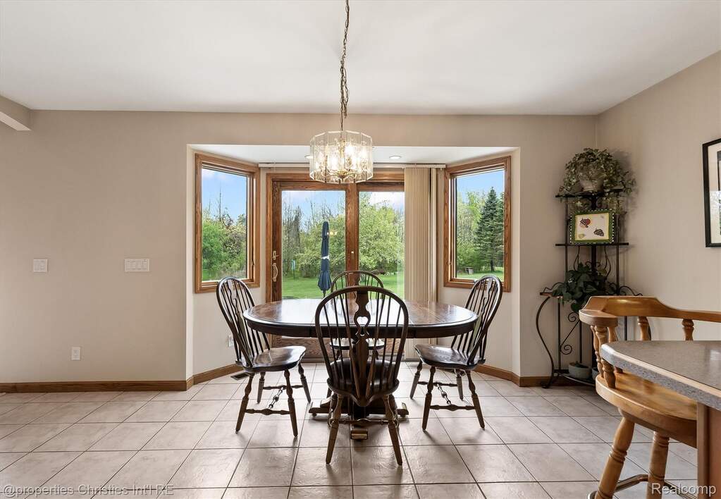 3 Bedroom Single Family Home/House's Image 16