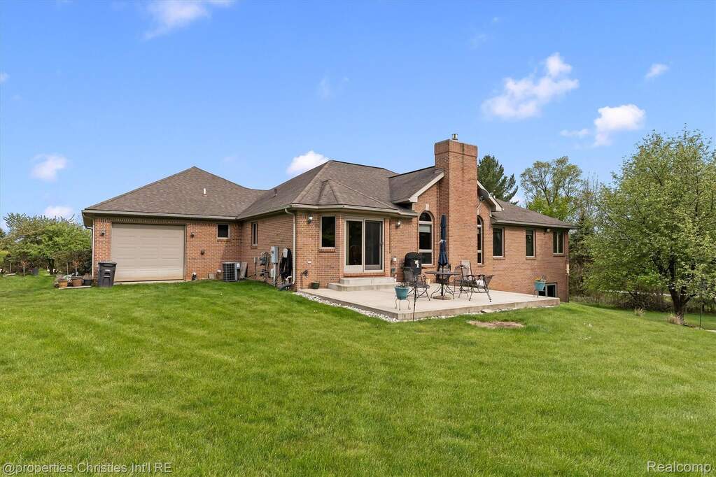 3 Bedroom Single Family Home/House's Image 26