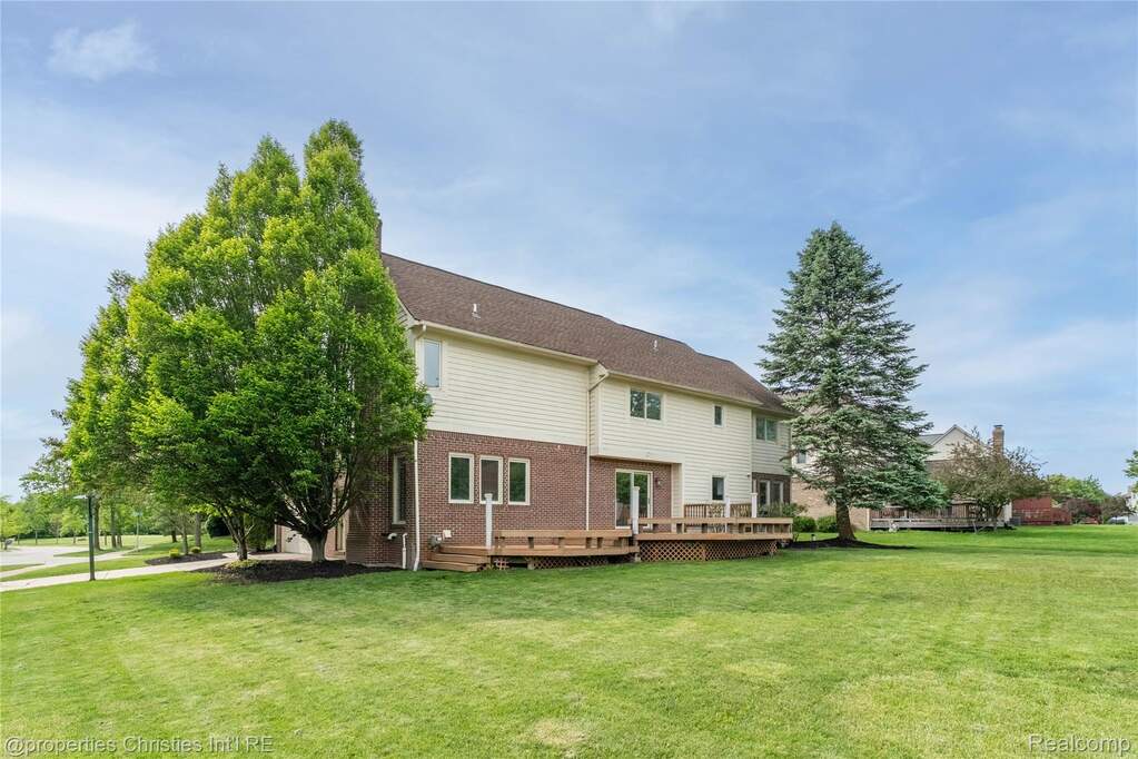 4 Bedroom Single Family Home/House's Image 47