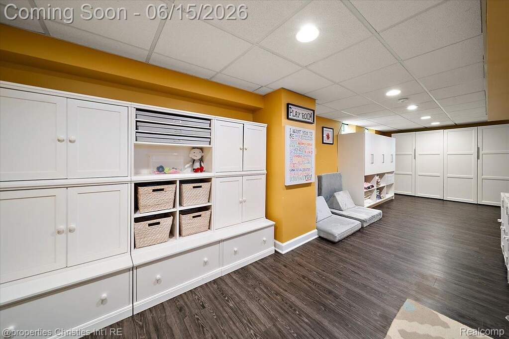 3 Bedroom Single Family Home/House's Image 33