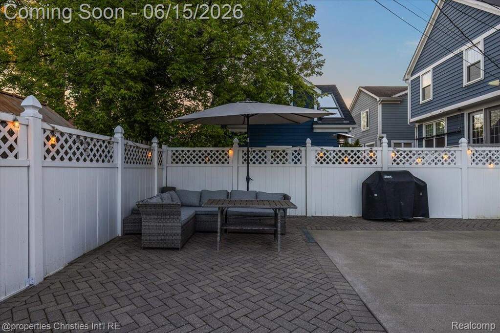 3 Bedroom Single Family Home/House's Image 40
