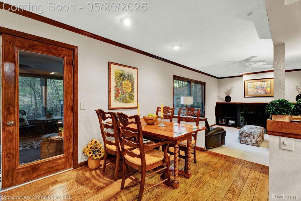 4 Bedroom Single Family Home/House's Image 16