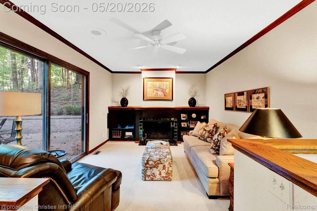 4 Bedroom Single Family Home/House's Image 17
