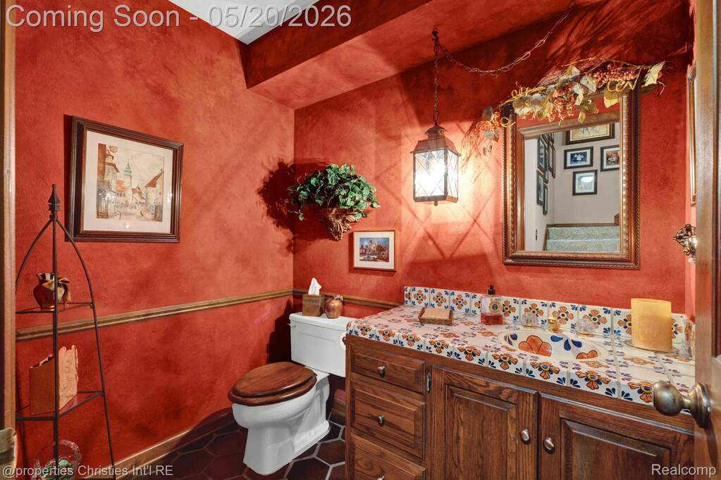 4 Bedroom Single Family Home/House's Image 19