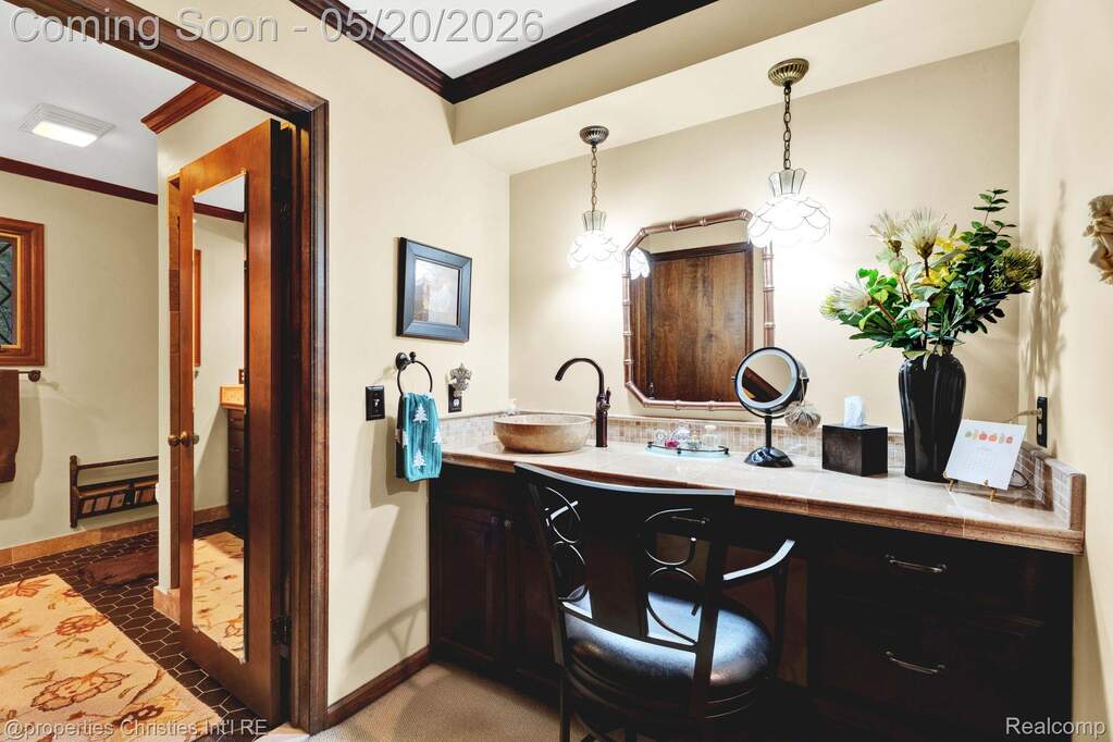 4 Bedroom Single Family Home/House's Image 30