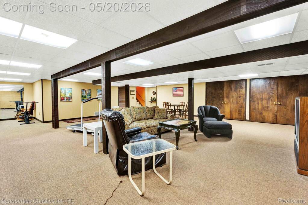 4 Bedroom Single Family Home/House's Image 44