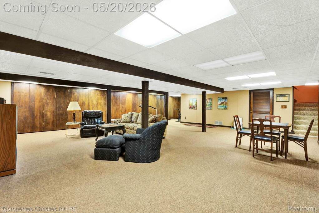 4 Bedroom Single Family Home/House's Image 45