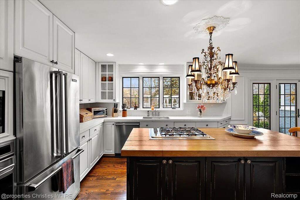 3 Bedroom Single Family Home/House's Image 15