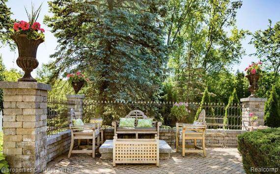3 Bedroom Single Family Home/House's Image 35
