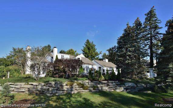 3 Bedroom Single Family Home/House's Image 40