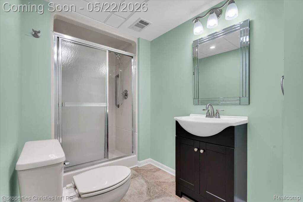 4 Bedroom Single Family Home/House's Image 23
