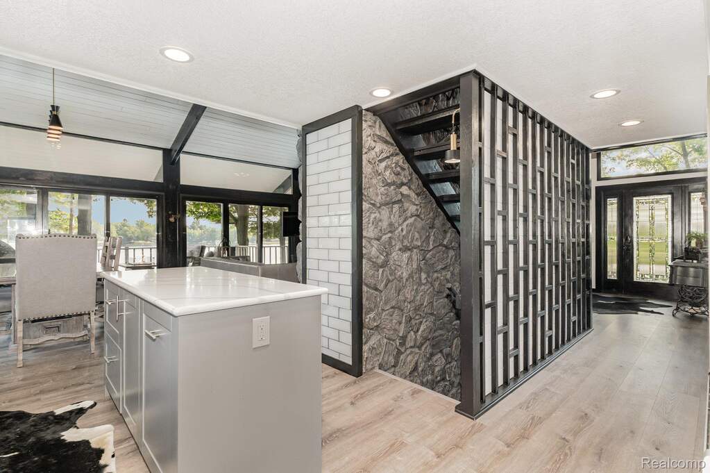 4 Bedroom Single Family Home/House's Image 16