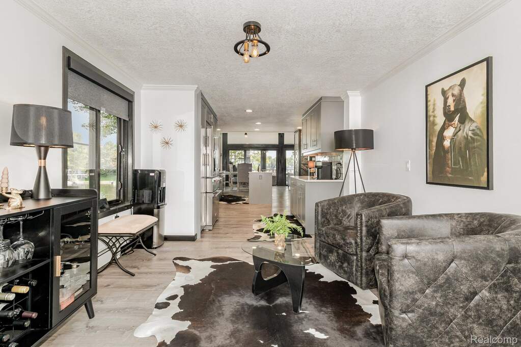 4 Bedroom Single Family Home/House's Image 24
