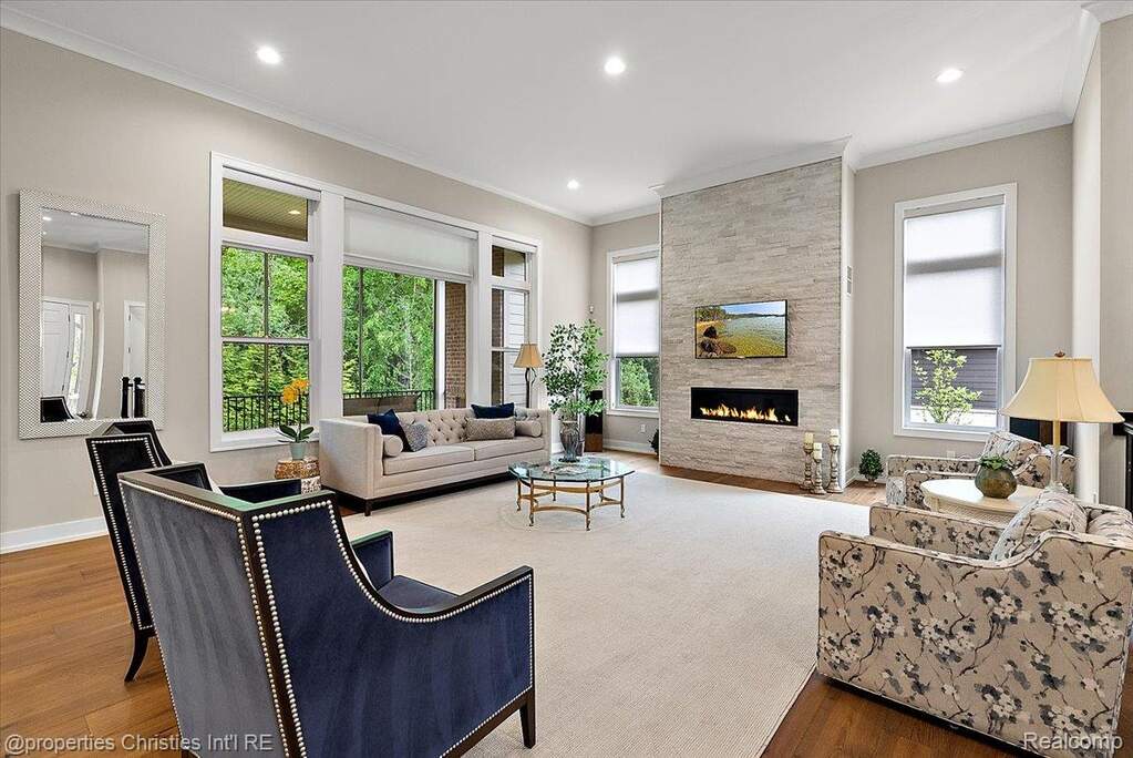 2 Bedroom Apartment/Flat's Image 7