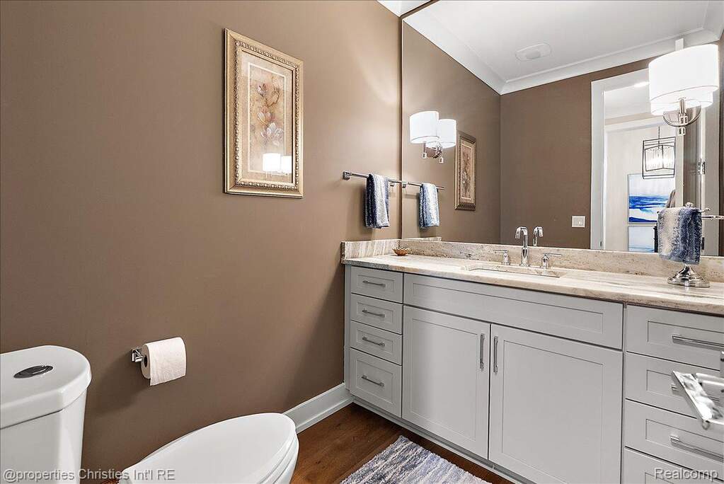 2 Bedroom Apartment/Flat's Image 17