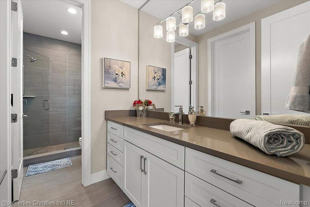 2 Bedroom Apartment/Flat's Image 28