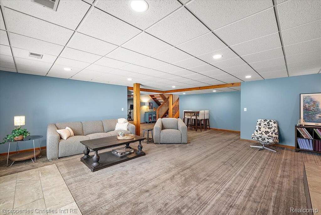 4 Bedroom Single Family Home/House's Image 48