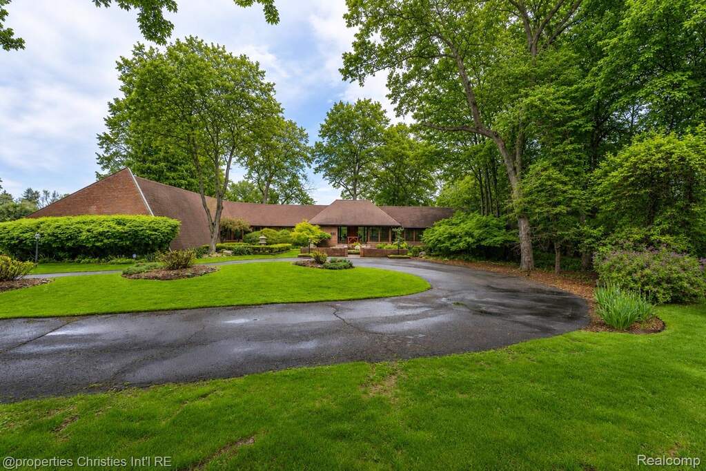 Single family home