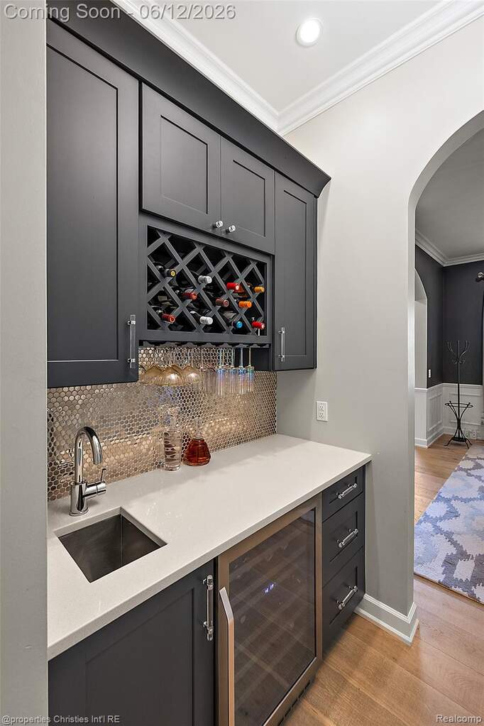 5 Bedroom Single Family Home/House's Image 17