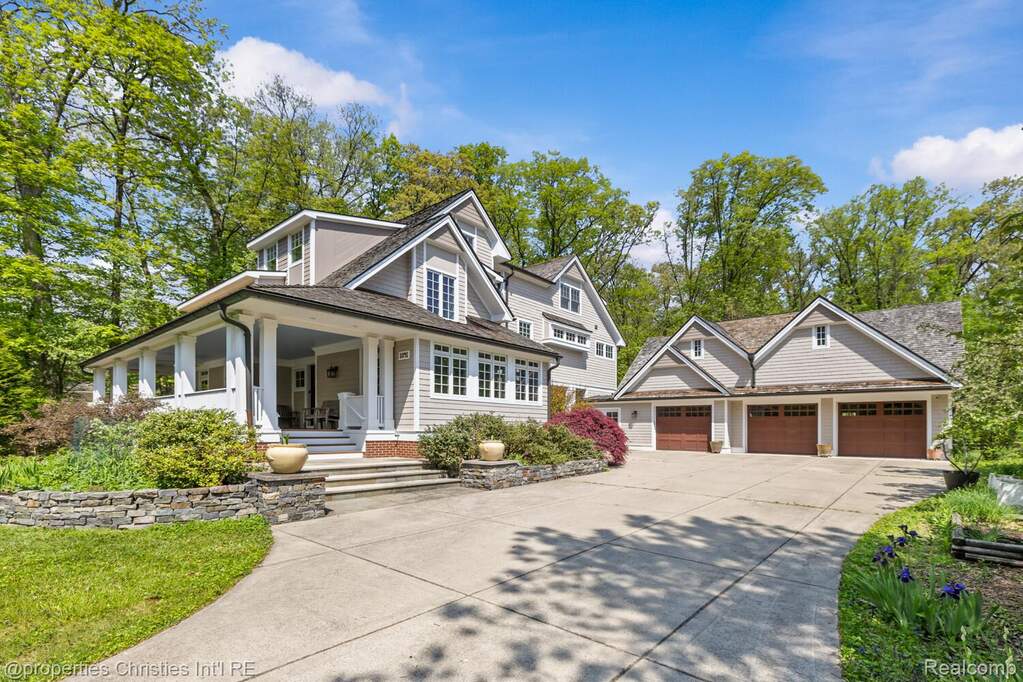 07_1041_Greentree_Rd7_mls.jpg