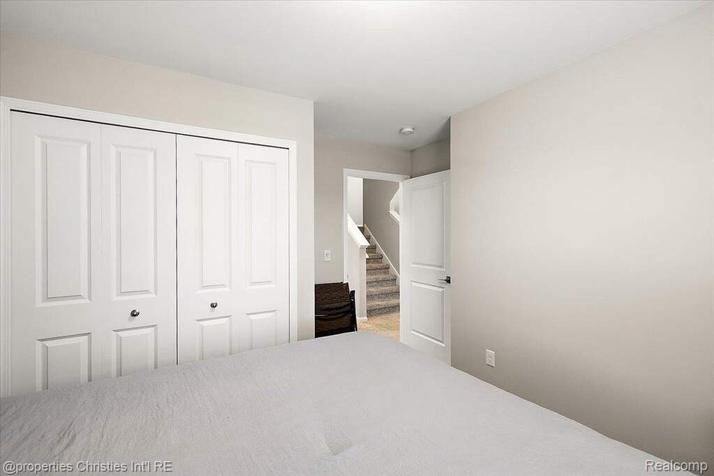 3 Bedroom Villa/Townhouse's Image 47