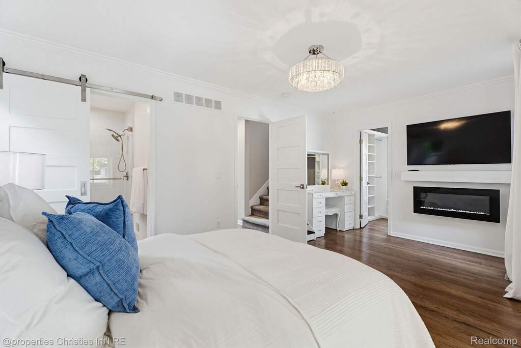 3 Bedroom Single Family Home/House's Image 20