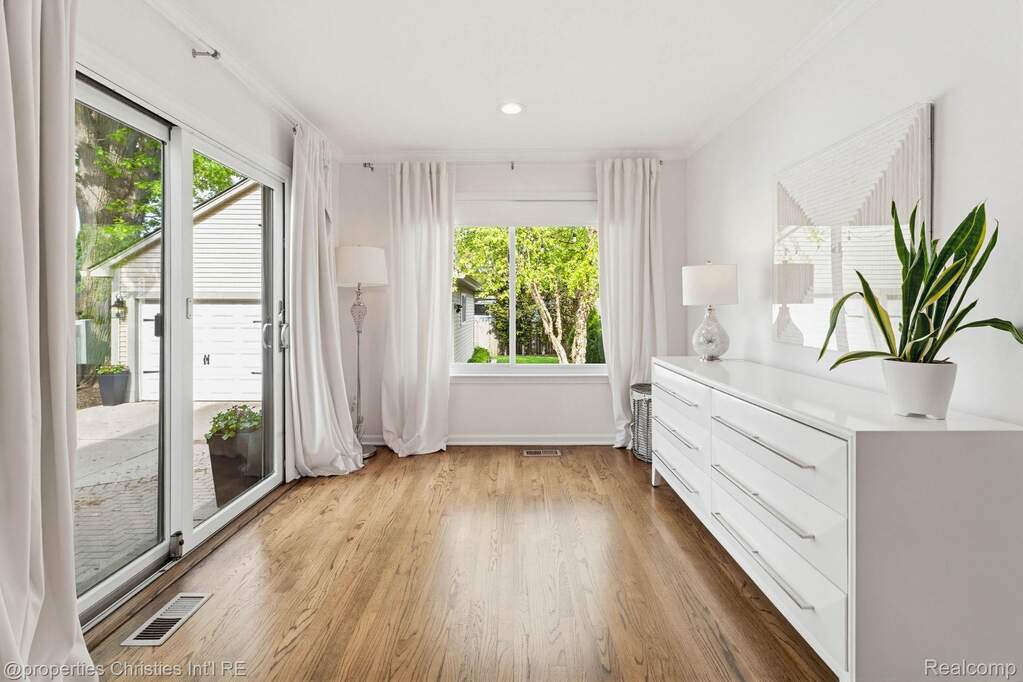 3 Bedroom Single Family Home/House's Image 22
