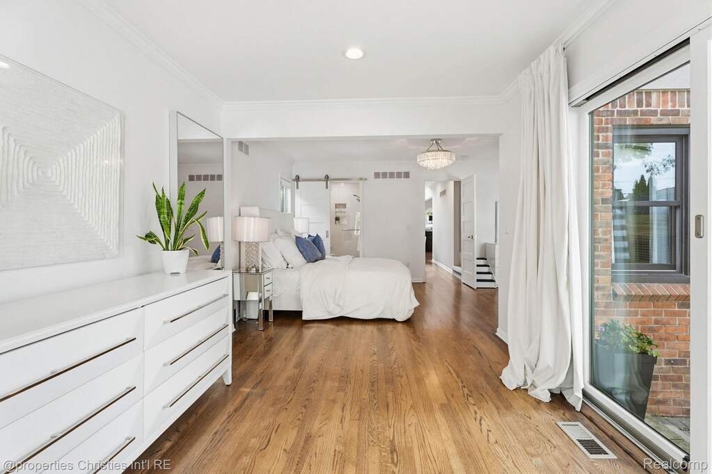 3 Bedroom Single Family Home/House's Image 23