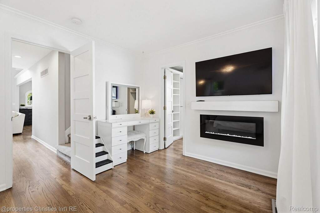 3 Bedroom Single Family Home/House's Image 24