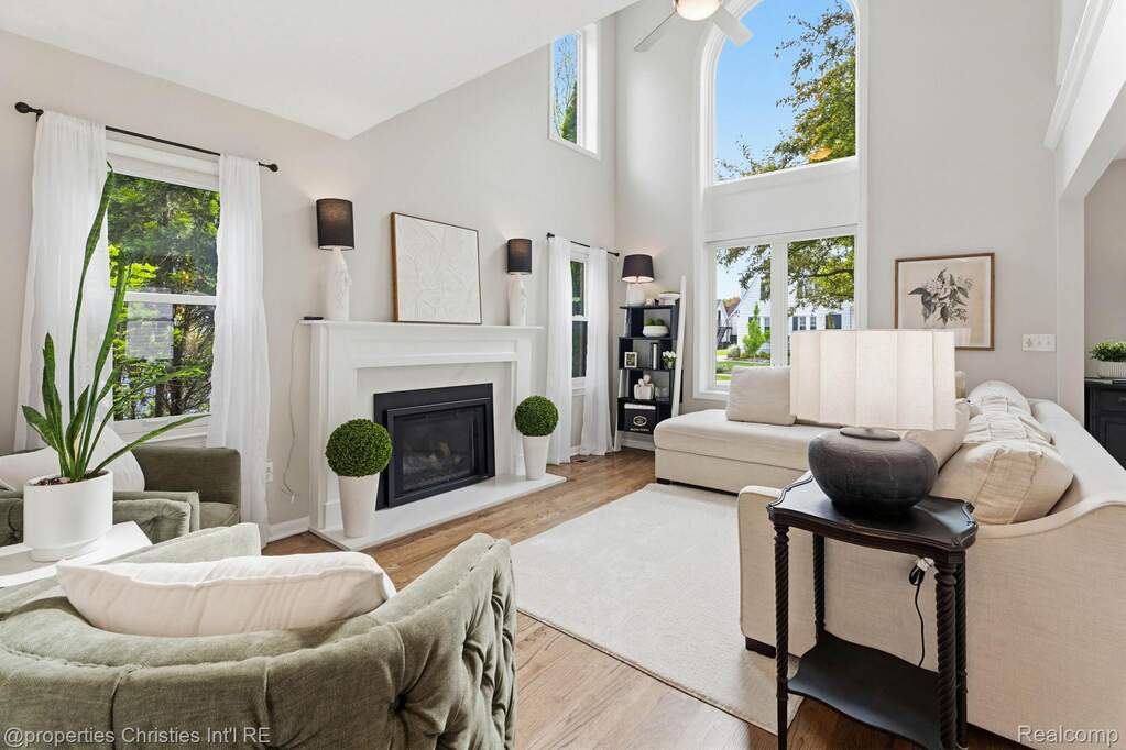 3 Bedroom Single Family Home/House's Image 6