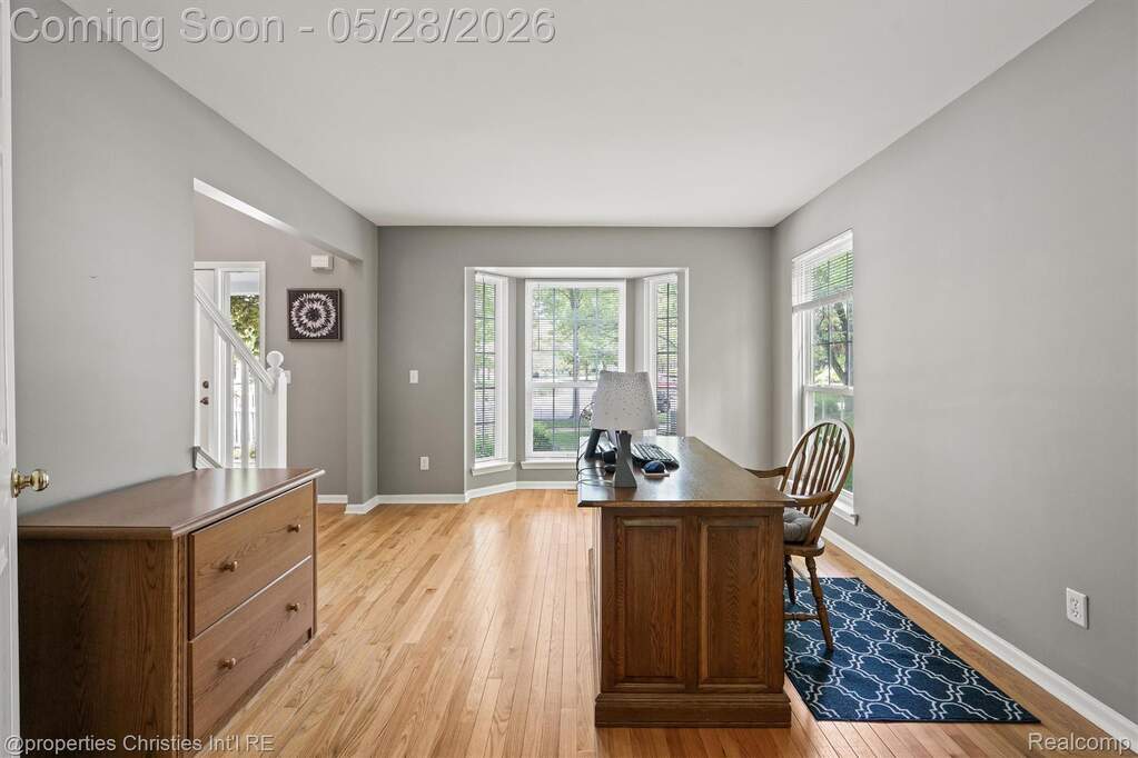 4 Bedroom Single Family Home/House's Image 27