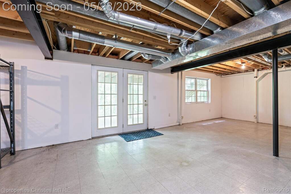 4 Bedroom Single Family Home/House's Image 31