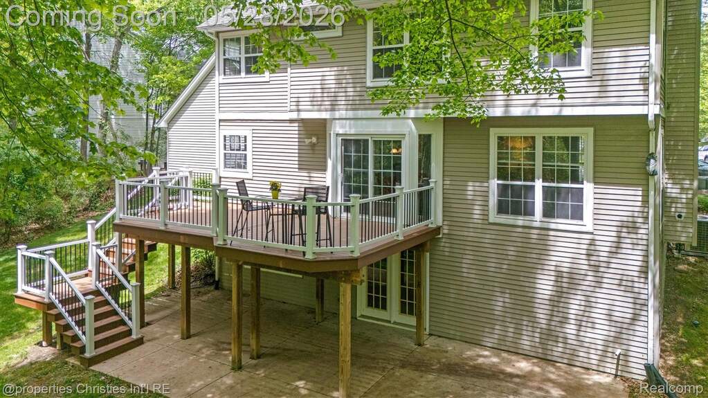 4 Bedroom Single Family Home/House's Image 38