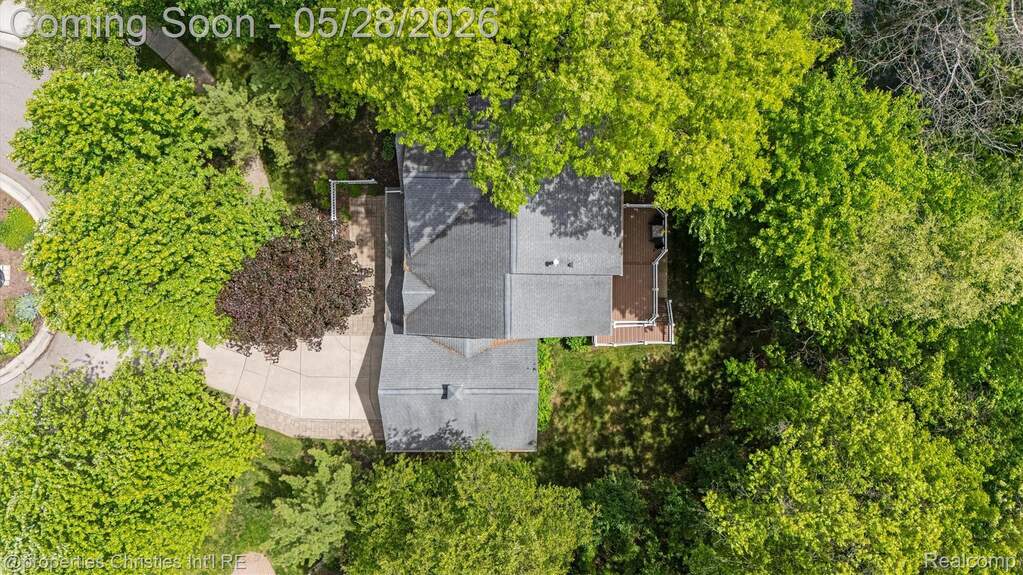 4 Bedroom Single Family Home/House's Image 40