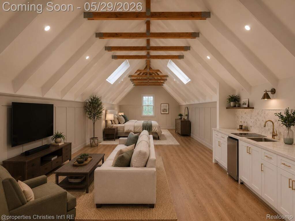 5 Bedroom Single Family Home/House's Image 51