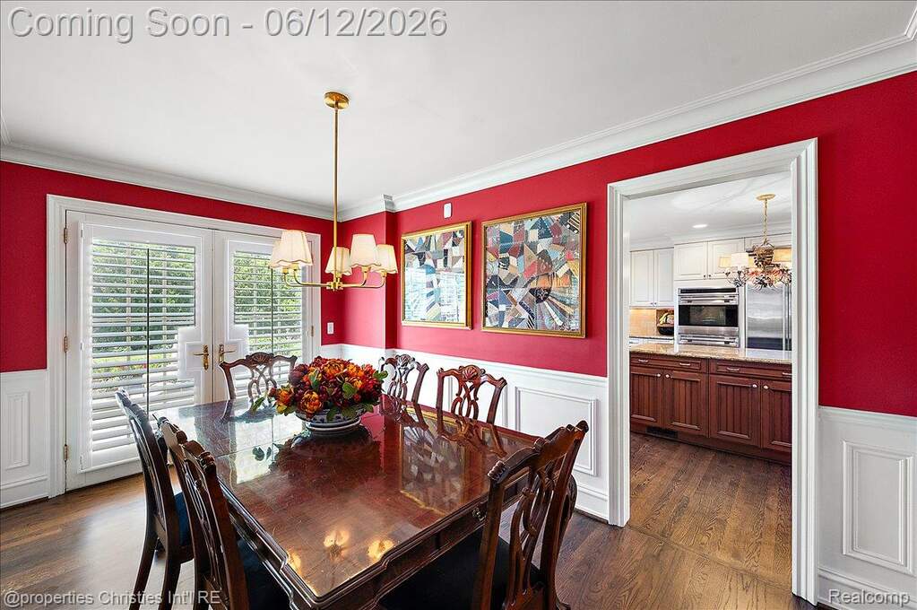 4 Bedroom Single Family Home/House's Image 14