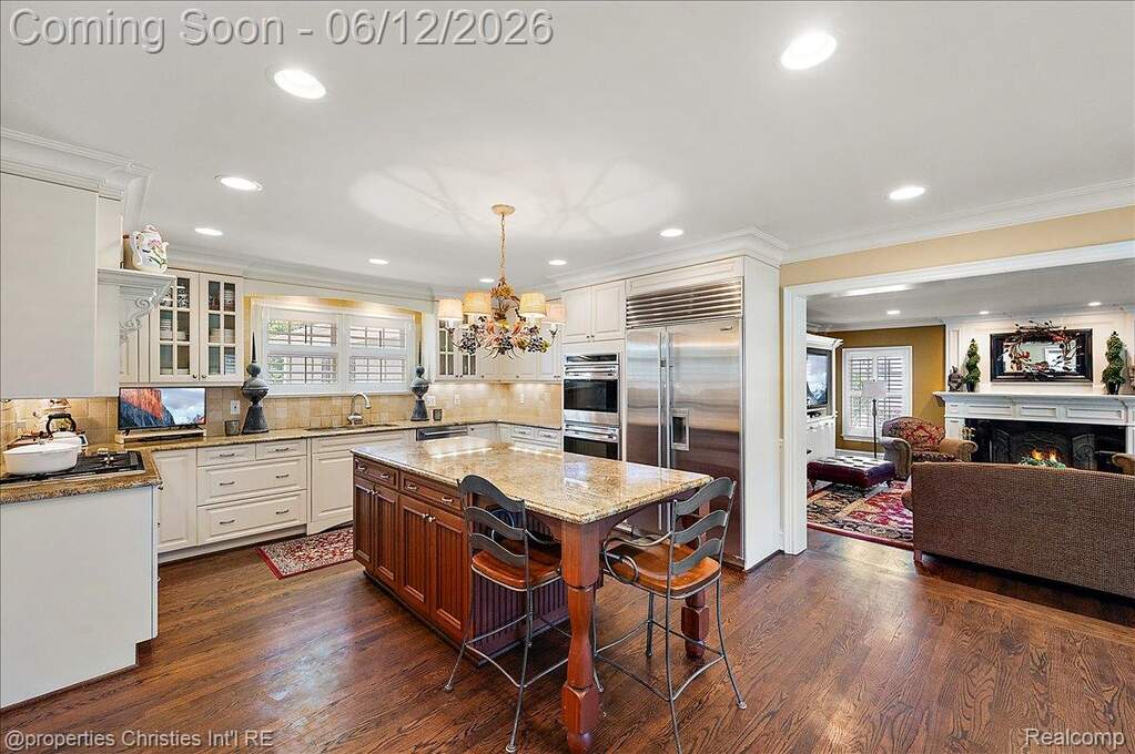 4 Bedroom Single Family Home/House's Image 16