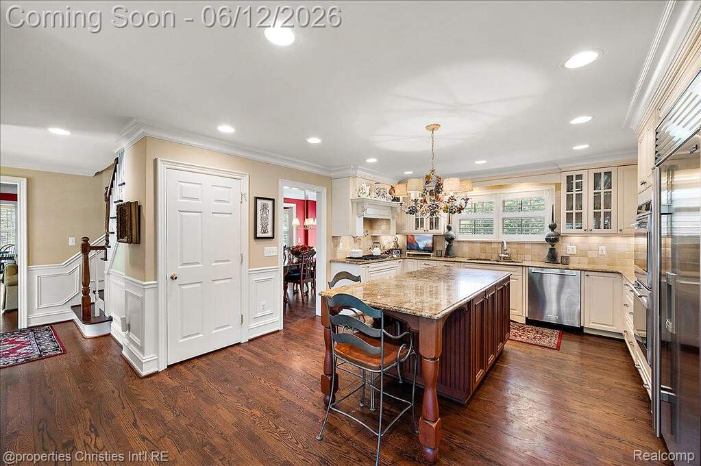 4 Bedroom Single Family Home/House's Image 17