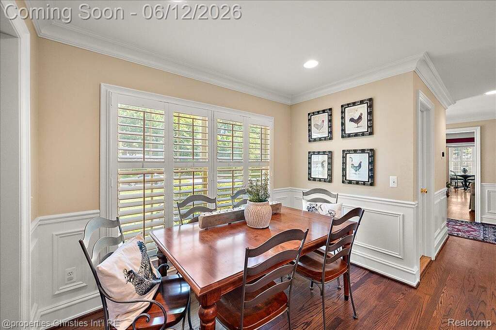 4 Bedroom Single Family Home/House's Image 22