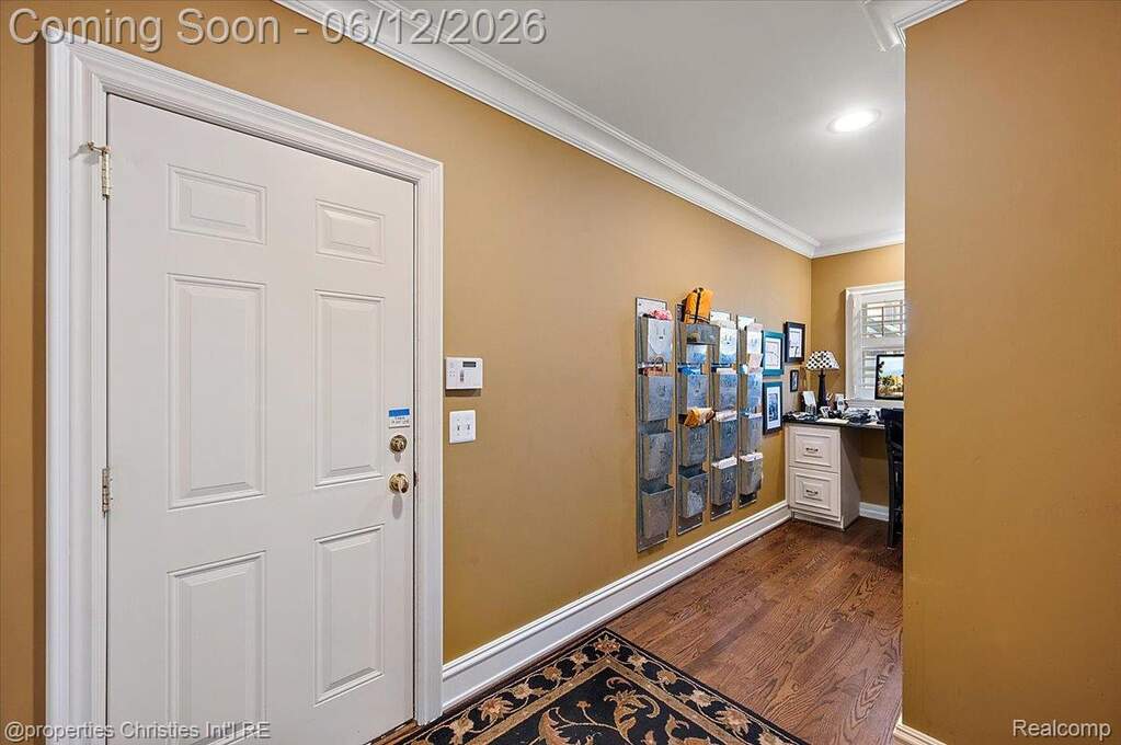 4 Bedroom Single Family Home/House's Image 28