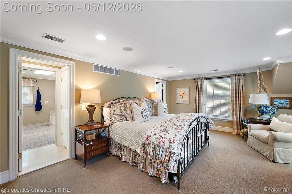 4 Bedroom Single Family Home/House's Image 31