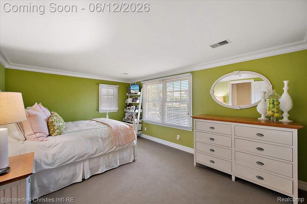 4 Bedroom Single Family Home/House's Image 42