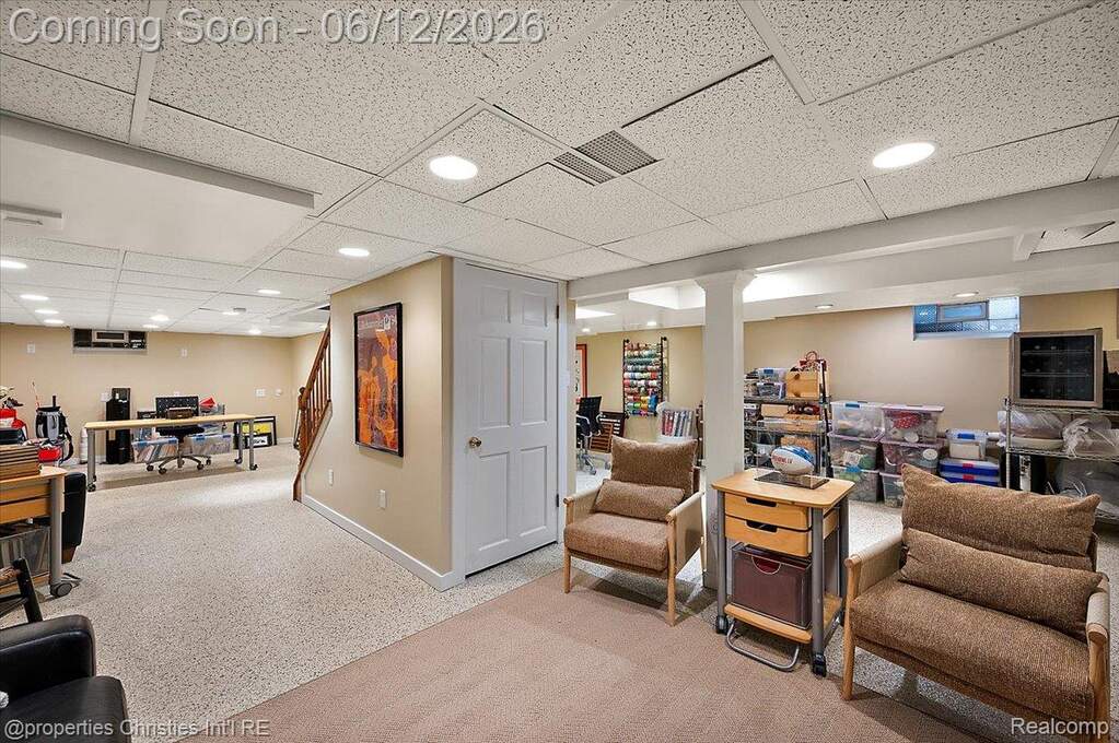 4 Bedroom Single Family Home/House's Image 62