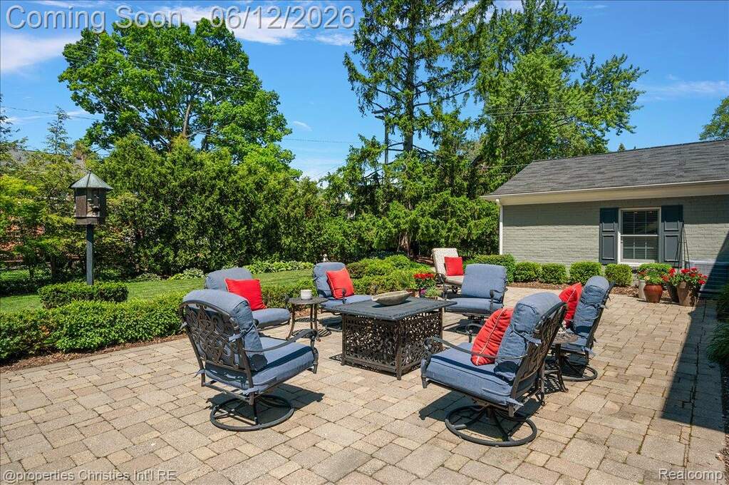 4 Bedroom Single Family Home/House's Image 68