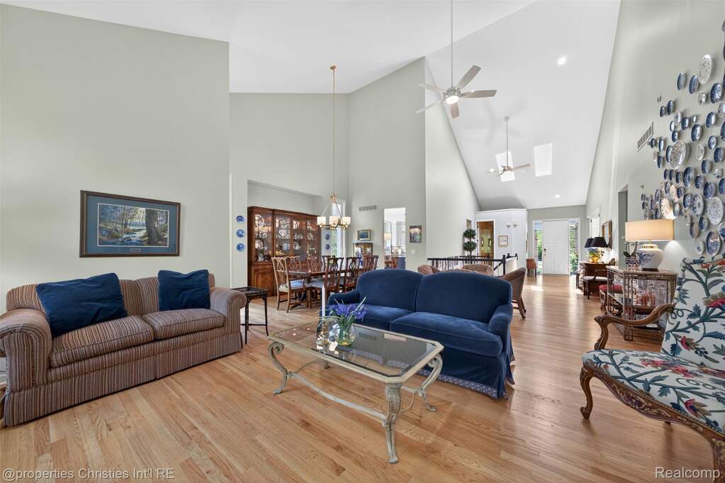 2 Bedroom Apartment/Flat's Image 5