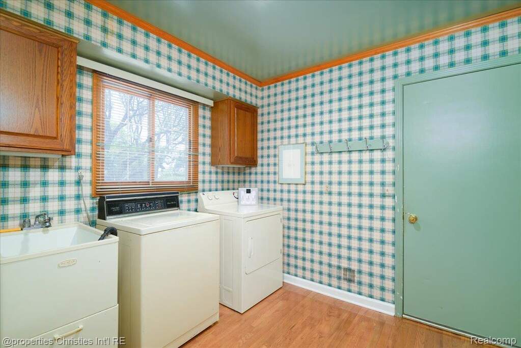 4 Bedroom Single Family Home/House's Image 19