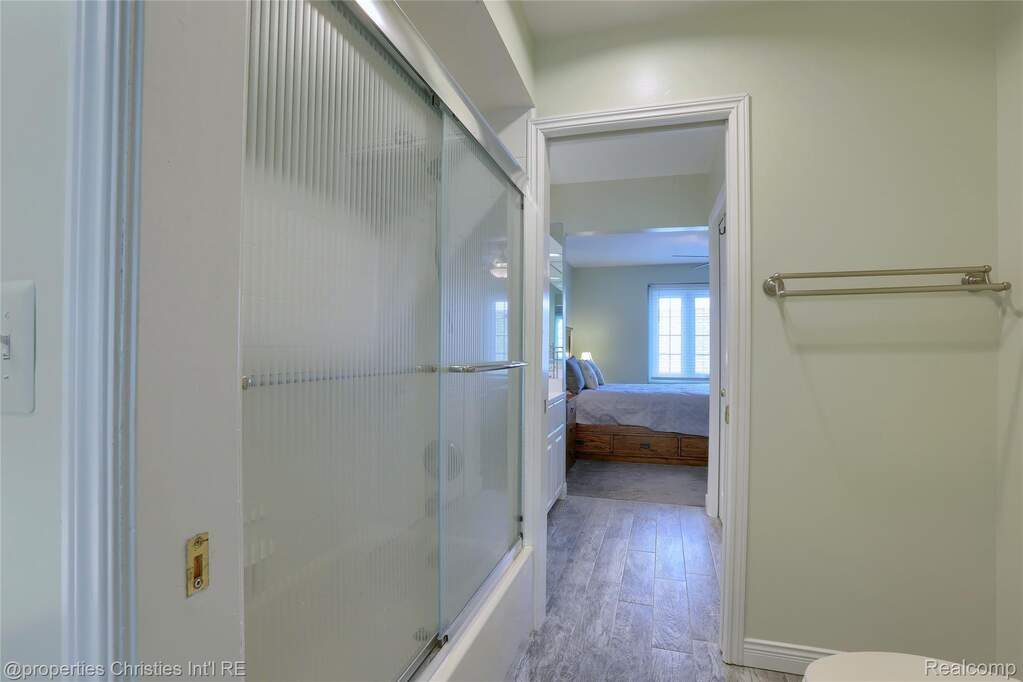 3 Bedroom Apartment/Flat's Image 28